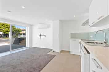 1B Portman Road, Mount Wellington