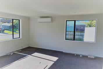 18 Toomer Place, Beachlands