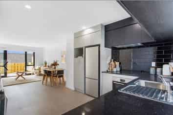 5/3 Rimu Road, Mangere Bridge