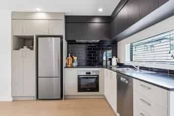 5/3 Rimu Road, Mangere Bridge