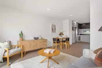 5/3 Rimu Road, Mangere Bridge