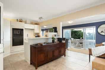 373 Oceanbeach Road, Mount Maunganui