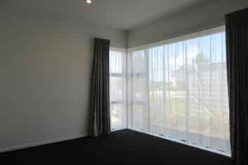 6/71 Corsair Drive, Wigram