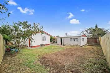 73 Calthorp Close, Favona