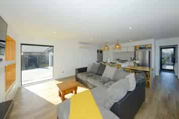 24 Shillingford Boulevard, Rolleston