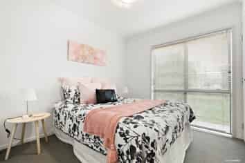 27/172 McLeod Road, Te Atatu South