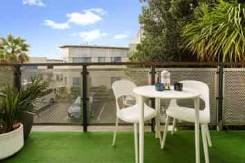 SUPERB AND SUBSTANTIAL ALBANY LIVE AND WORK