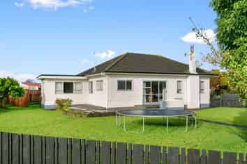 2 Smith Street, Matamata