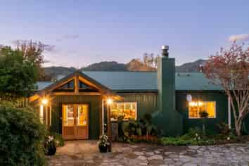 Sanctuary lodge Maungatautari 