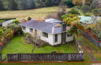 27 Churchill Crescent, 