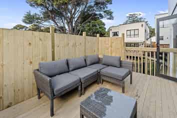 20 Waka Street, Albany