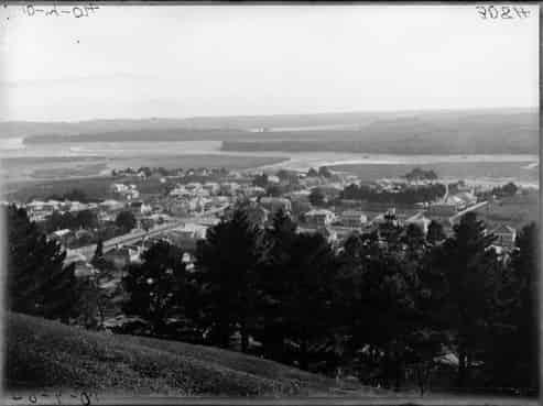185 Victoria Road, Devonport