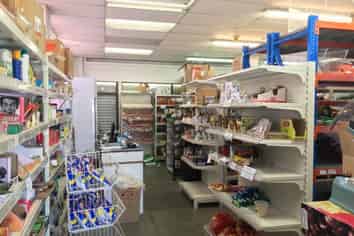 RETAIL SHOP ON MAIN ARTERIAL ROAD