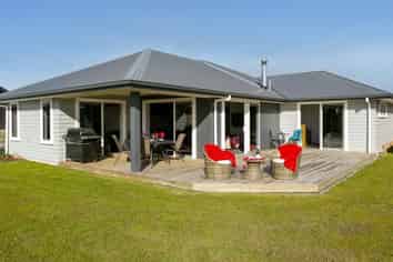 22 Harakeke Drive, Wharewaka