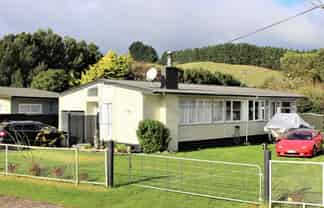 24 Puriri Valley Road, Puriri