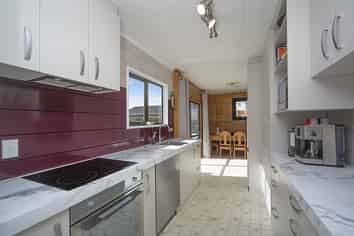 7 Kaipara Portage Road, Riverhead