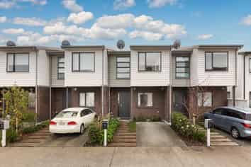 25 Komanawa Lane, Mount Wellington