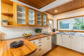 116 Pages Road, Wainoni