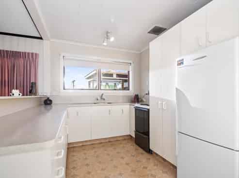 138B Sandwich Road, Saint Andrews