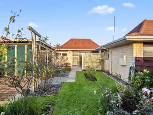 138B Sandwich Road, Saint Andrews