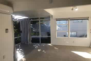 186 Levers Road, Matua