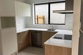 32 Tobruk Road, Panmure