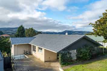 72 Centennial Avenue, Helensburgh