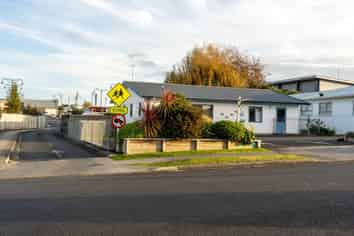 Vacant, versatile and visible 