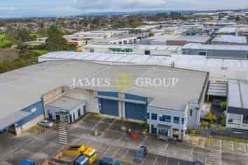 A-Grade Tilt Slab Warehouse Available for Lease