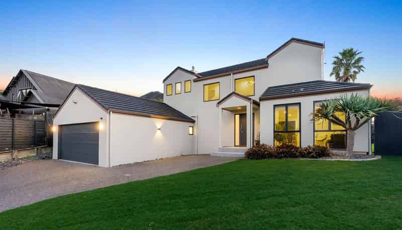 14 San Martin Place, Goodwood Heights