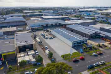 Modern Airport Industrial With Yard