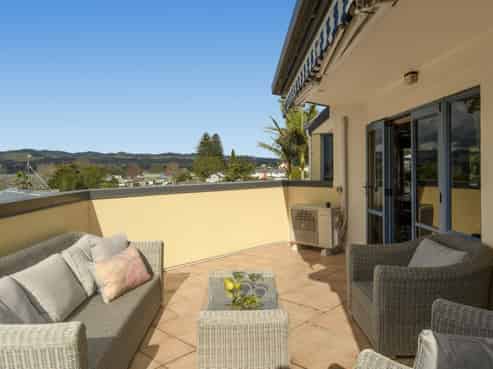 45 Harvey Street, Avenues