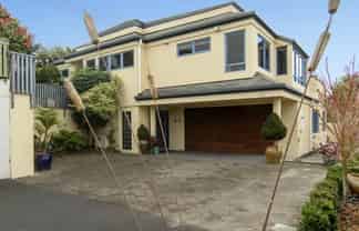 45 Harvey Street, Avenues