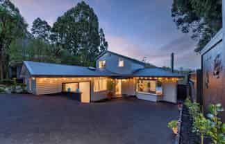 14 Tainui Road, Titirangi