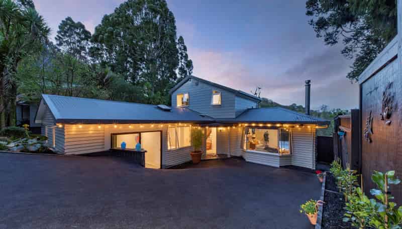 14 Tainui Road, Titirangi