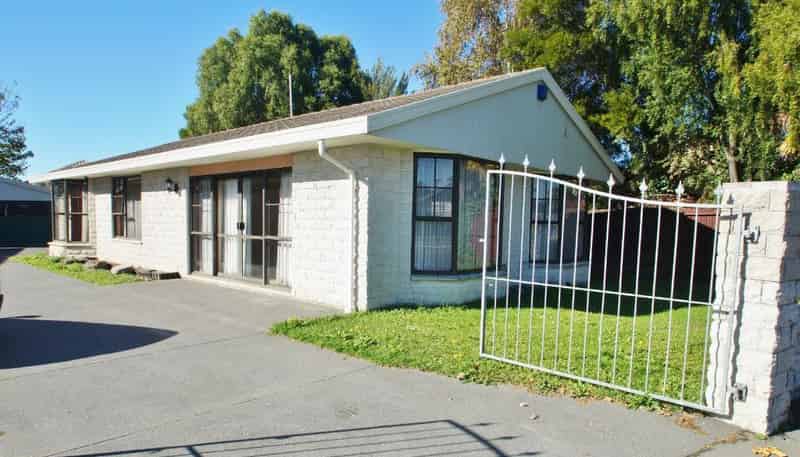 182 Waimairi Rd, Ilam