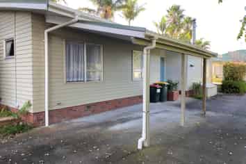 22 Doment Crescent, Orewa