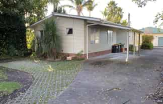 22 Doment Crescent, Orewa