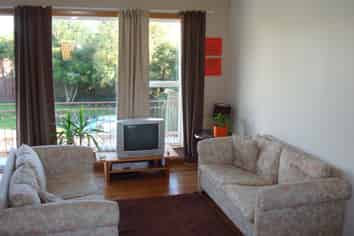 8/16 Lancing Road, Mount Eden