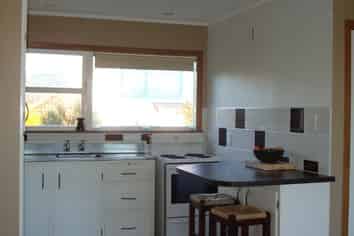 8/16 Lancing Road, Mount Eden