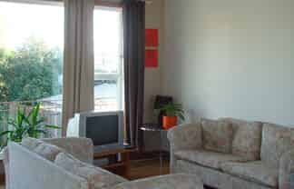 8/16 Lancing Road, Mount Eden