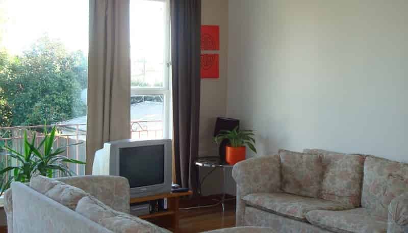 8/16 Lancing Road, Mount Eden