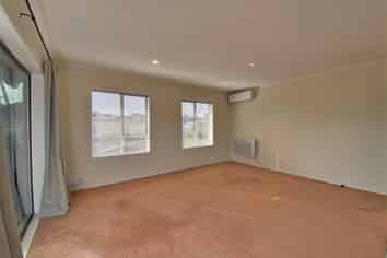 13 Athens Road, Onehunga