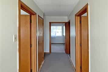 75 Larnoch Road, Henderson