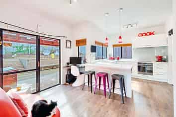 1/65 Nigel Road, Browns Bay