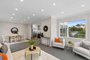 89 Nevay Road, Miramar