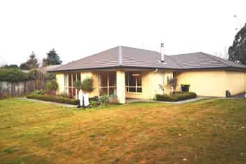 9B Burnt Hill Road, Oxford