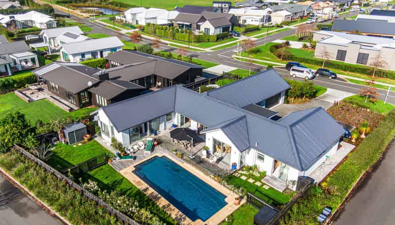 11 Sandpiper Avenue, Point Wells