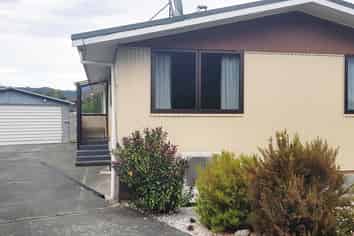 35 Henry Street, Te Anau