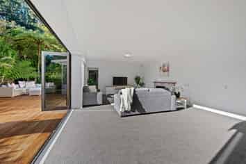 515 Stokes Valley Road, Stokes Valley